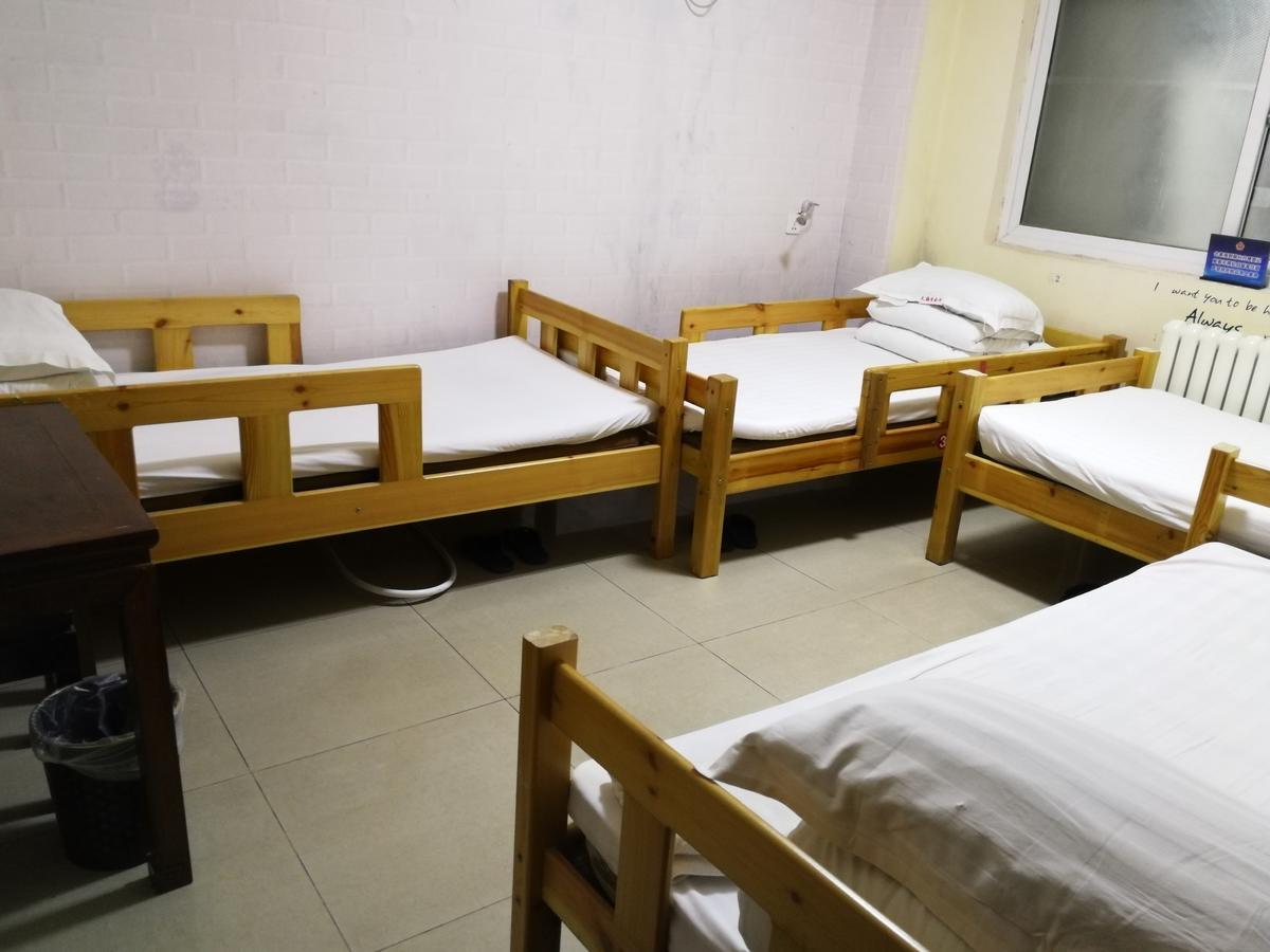בייג'ינג Happy Dragon Courtyard Hostel מראה חיצוני תמונה